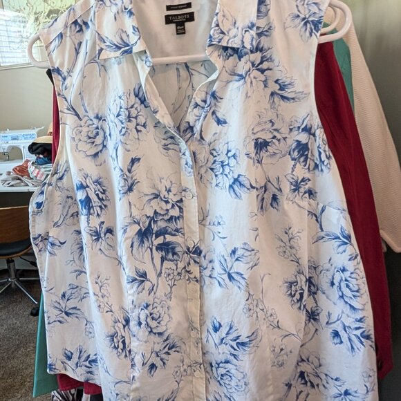 Talbots  sleeveless "Perfect Shirt" in classic blue toile print, fitted, 18WP - Picture 7 of 8